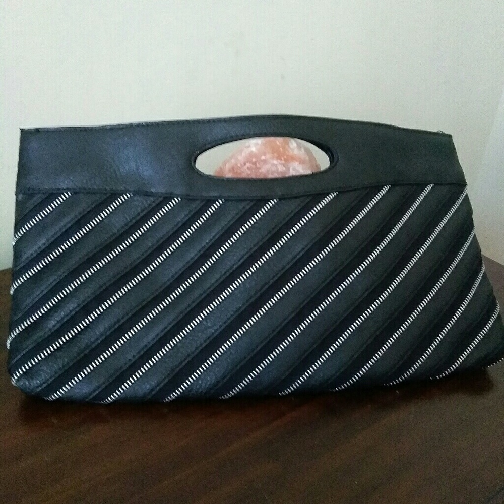 Clutch purse